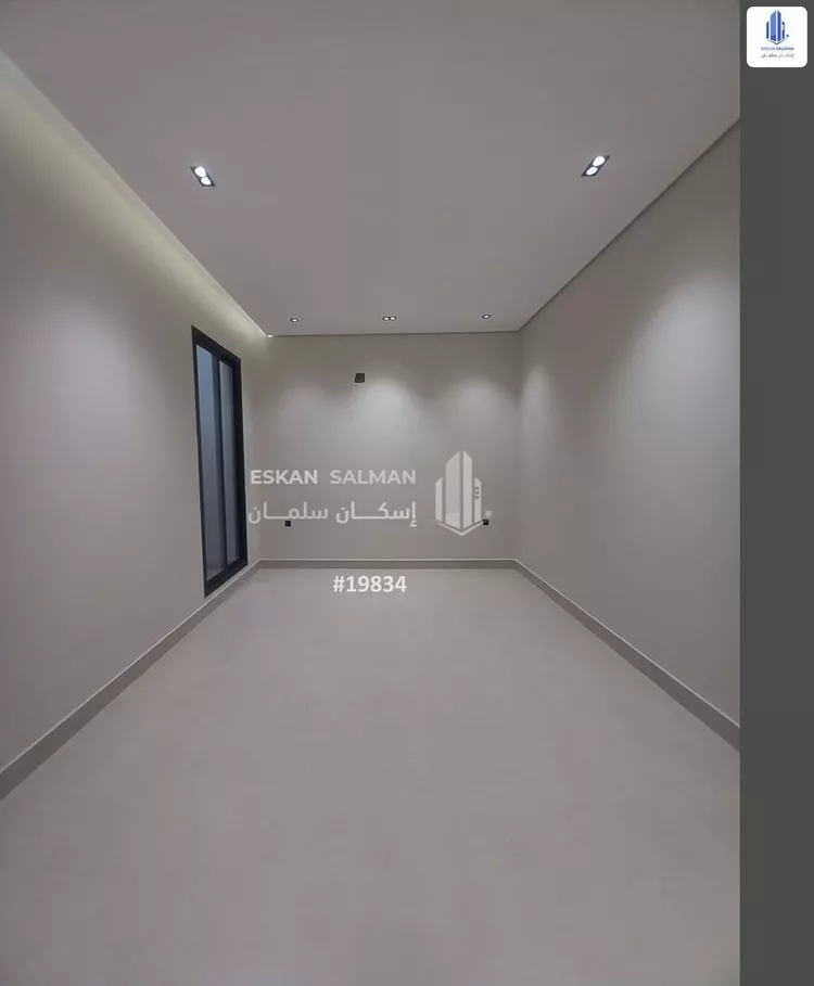 دور للبيع في شارع محمد بن جهاد, حي الورود, مدينة المزاحمية, منطقة الرياض صورة 5