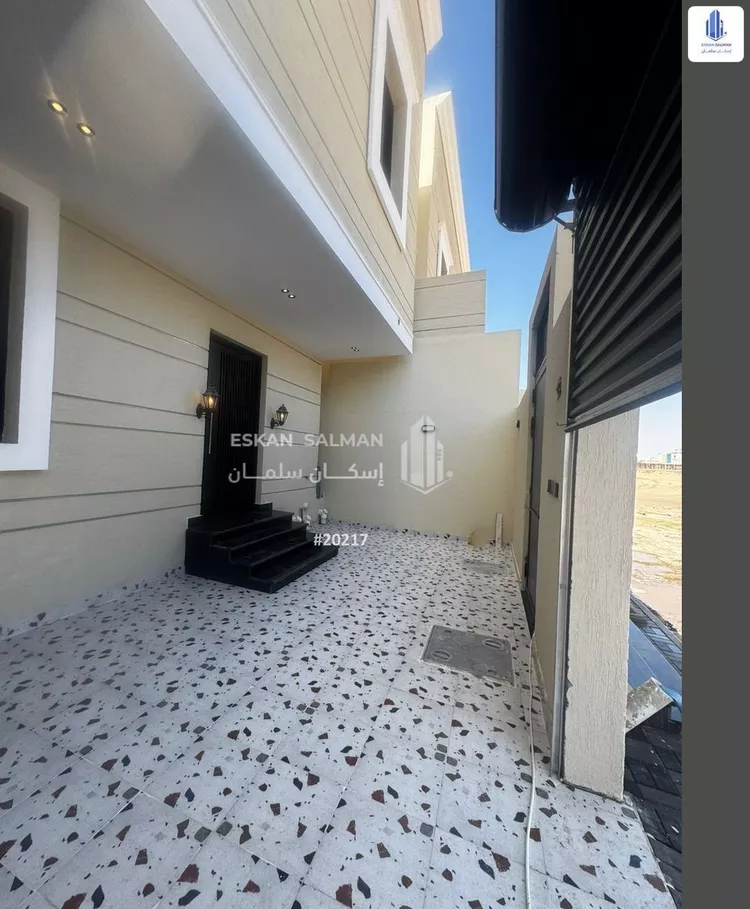فيلا للبيع في شارع ابراهيم ادةم, حي الرياض, مدينة جدة, منطقة مكة المكرمة صورة 2