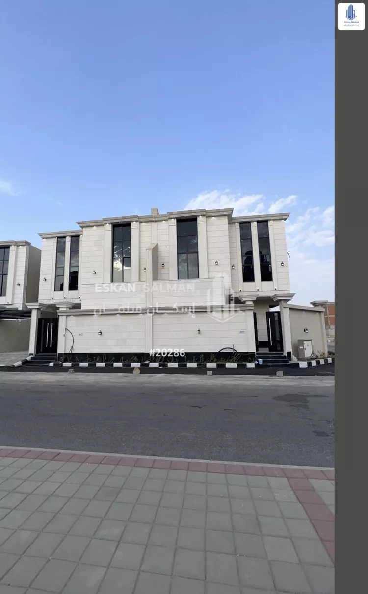 Villa for Sale in Al Jumum As Safaa