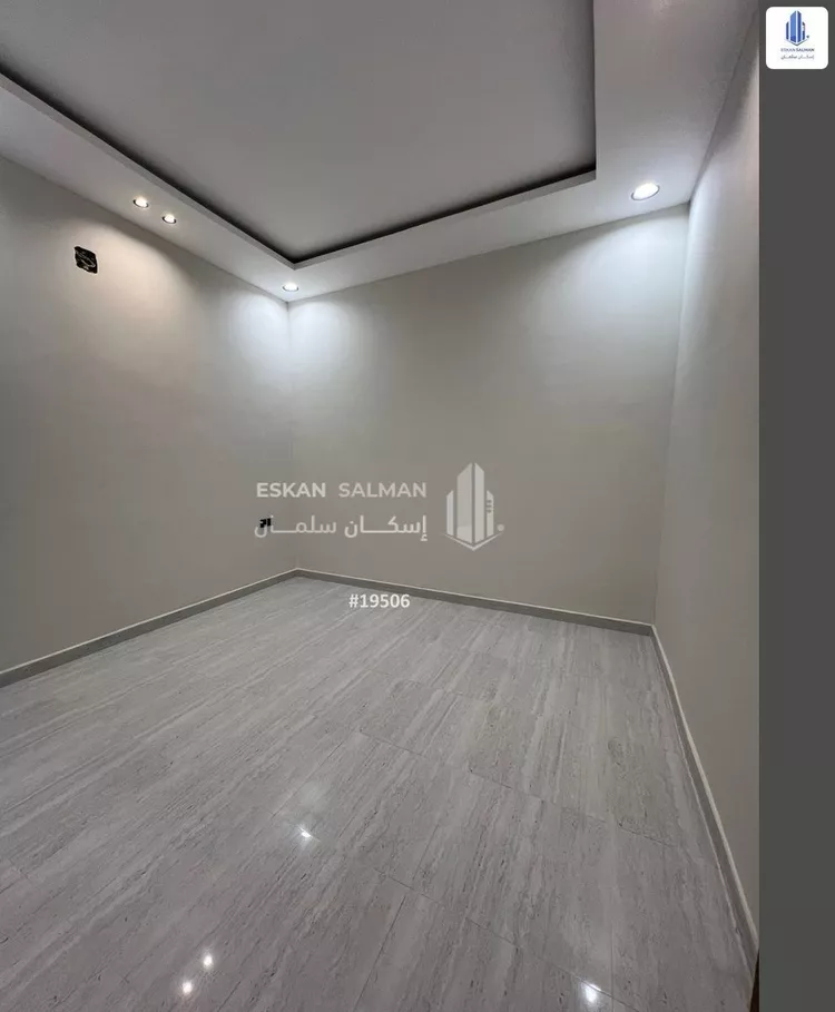 Floor for Sale in Riyadh Al Qadisiyah صورة 4