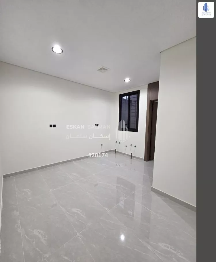 Floor for Sale in Riyadh Al Janadriyah صورة 3