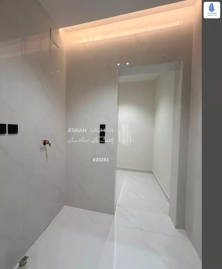 Apartment for Sale in Muhayil Al Huliah West 7