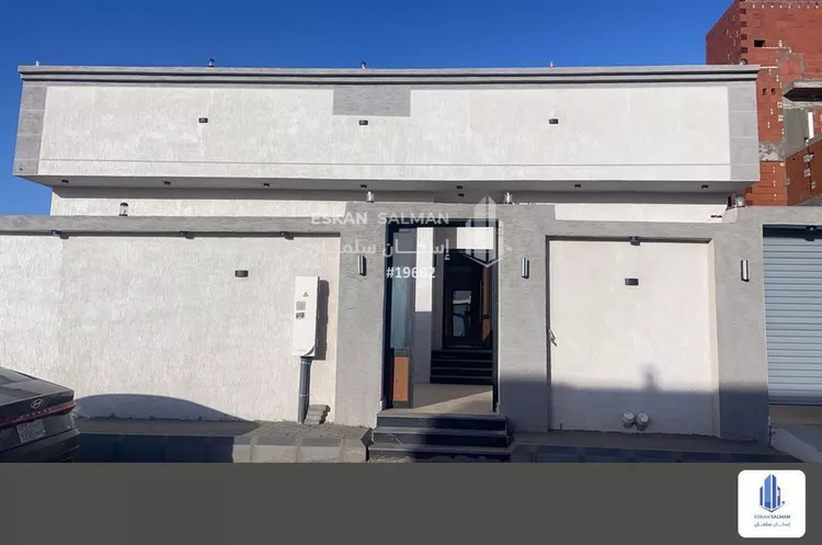 Floor for Sale in Rabigh Rabigh