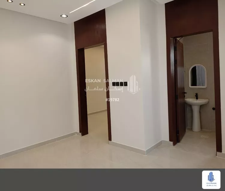 فيلا للبيع في شارع خريص, حي الجنادرية, مدينة الرياض, منطقة الرياض 9