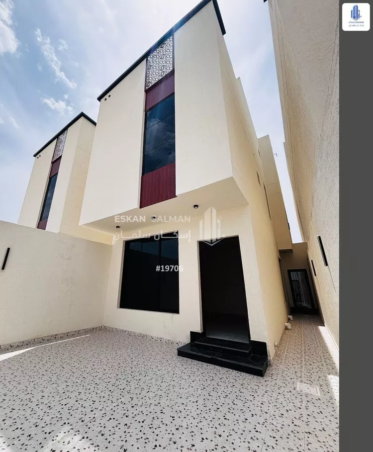 فيلا للبيع في شارع وهب بن عمير, حي الشفاء, مدينة الخبر, المنطقة الشرقية صورة 3