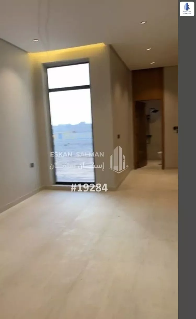 فيلا للبيع في شارع عبيدالله الثقفي, حي المروج, مدينة سكاكا, منطقة الجوف صورة 2