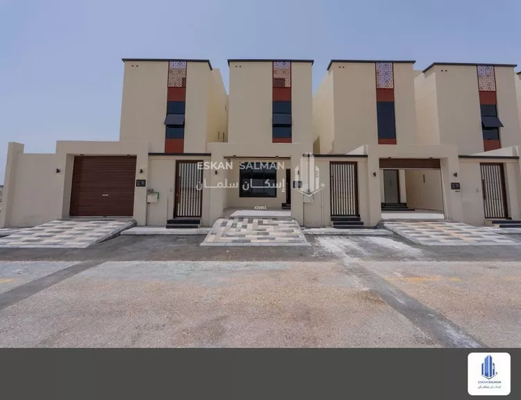 فيلا للبيع في شارع الاحسان, حي البحيرة, مدينة الخبر, المنطقة الشرقية