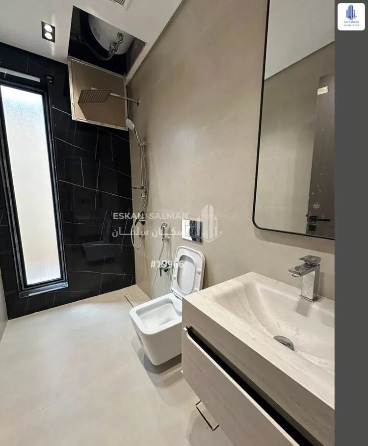 Floor for Sale in Riyadh Al Maizilah صورة 2