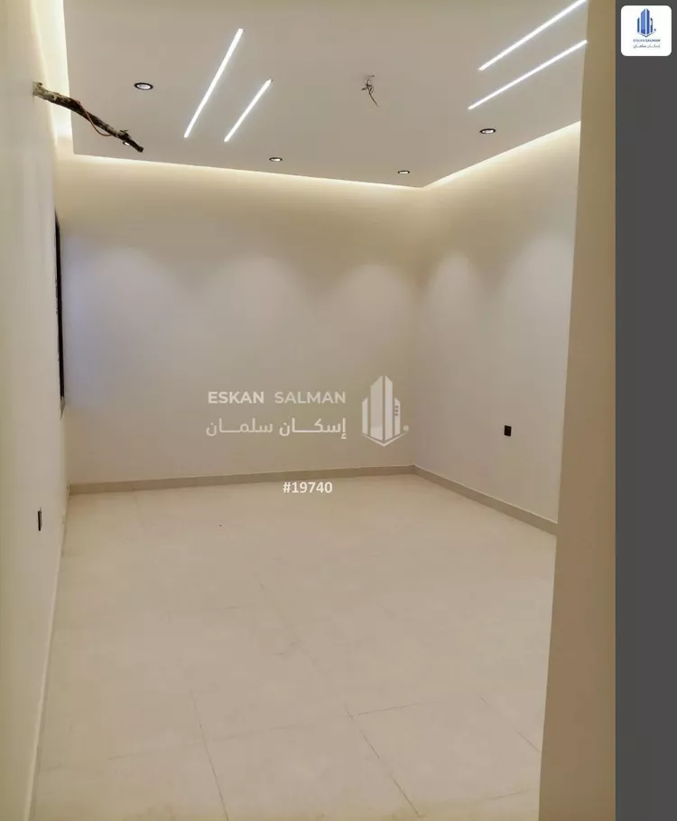 فيلا للبيع في شارع شريك بن ابي الاغفل بن سلمه, حي الصناعية, مدينة المدينة المنورة, منطقة المدينة المنورة صورة 3