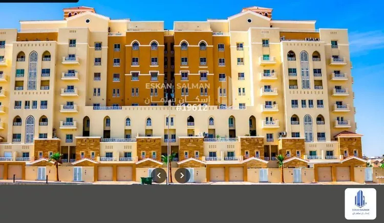 فيلا للبيع في شارع بقيق, حي القصور, مدينة الظهران, المنطقة الشرقية