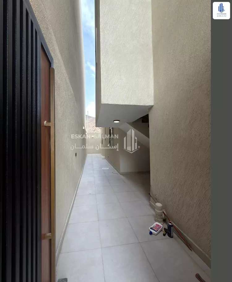 Floor for Sale in Medina As Sikkah Al Hadid صورة 5