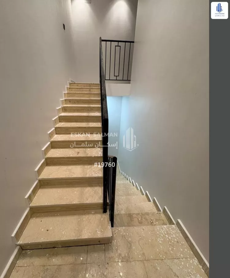 Villa for Sale in Riyadh Al Janadriyah 11