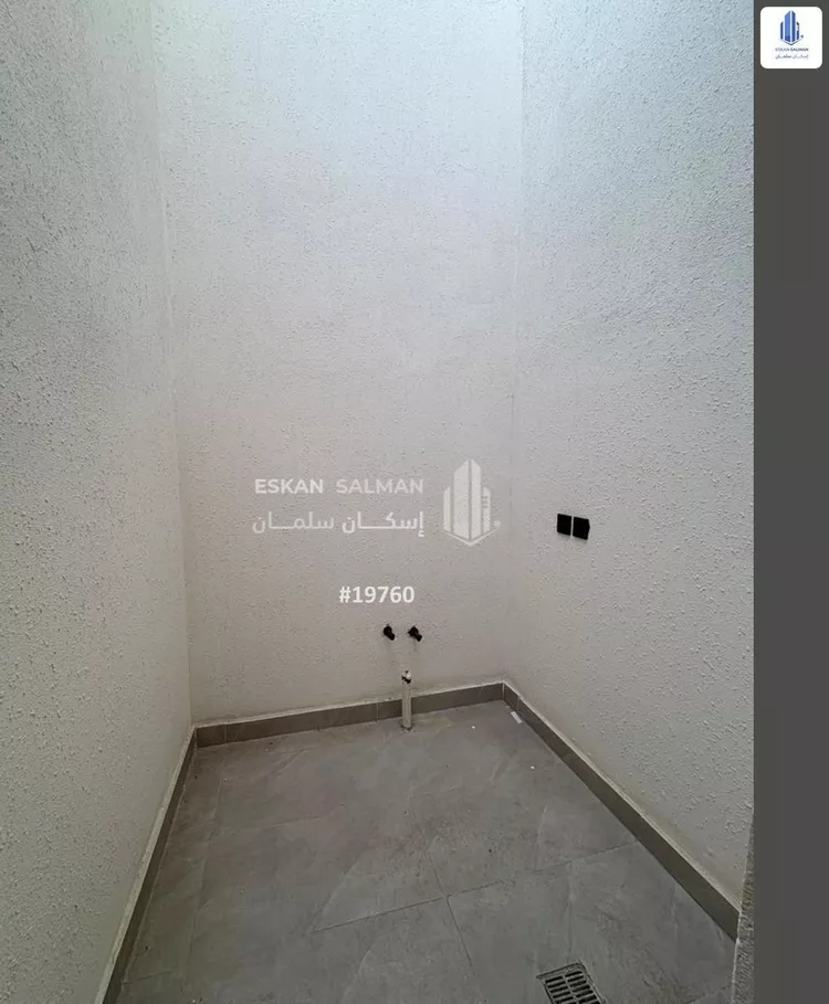 Villa for Sale in Riyadh Al Janadriyah 10