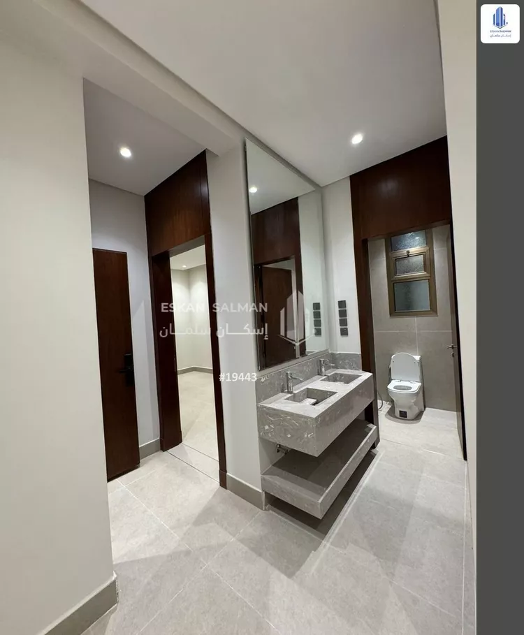 شقة للبيع في شارع عبدالله بن أبي حسان, حي المهدية, مدينة الرياض, منطقة الرياض صورة 2