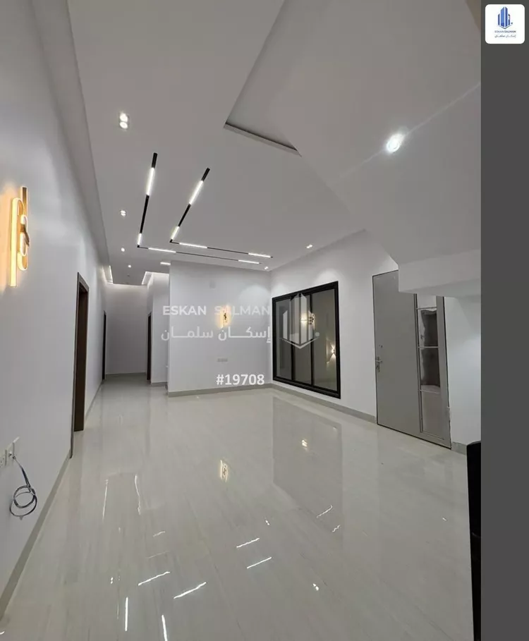 فيلا للبيع في شارع شهاب الدين التاج, حي الرمال, مدينة الرياض, منطقة الرياض صورة 4