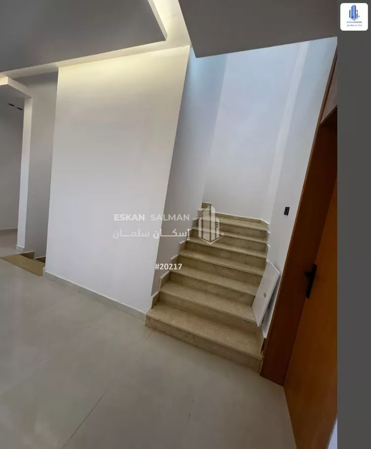 فيلا للبيع في شارع ابراهيم ادةم, حي الرياض, مدينة جدة, منطقة مكة المكرمة 8
