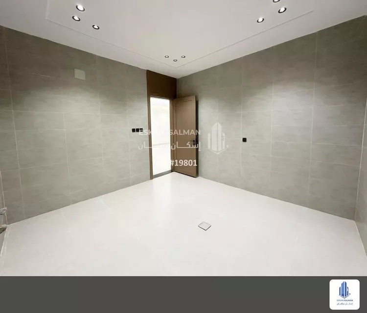 دور للبيع في شارع الدوحة, حي طويق, مدينة الرياض, منطقة الرياض صورة 5