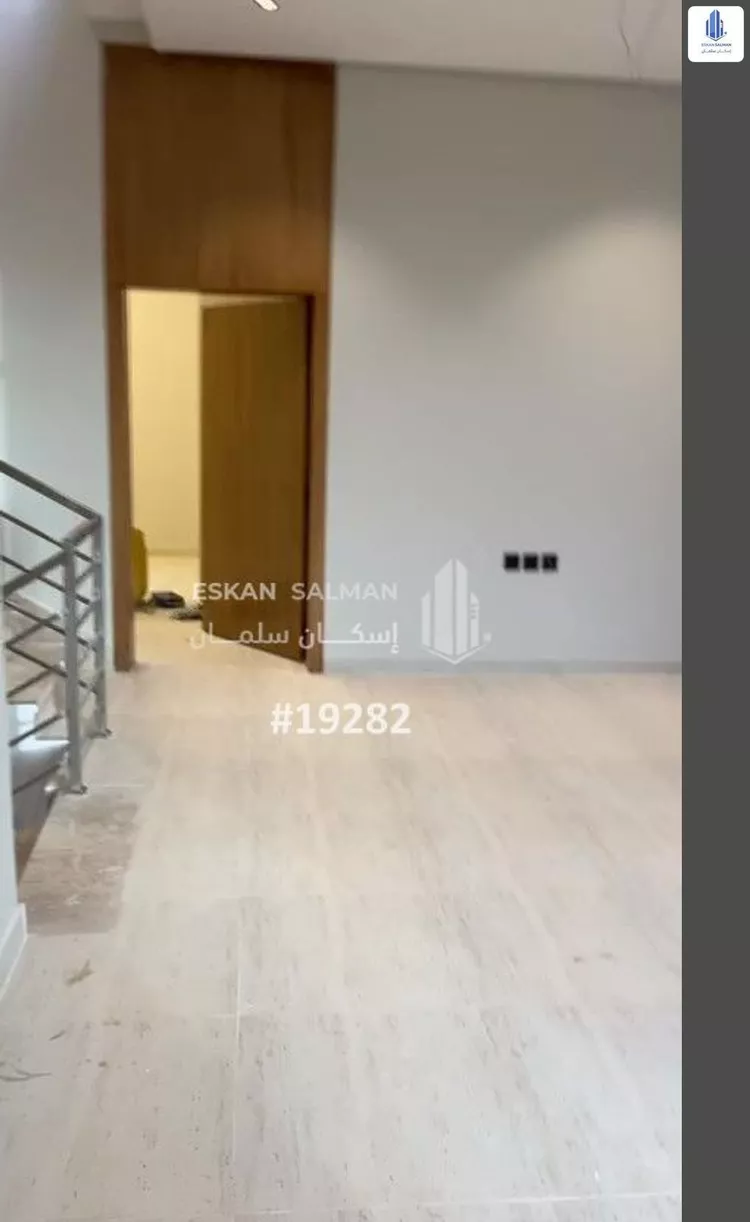 فيلا للبيع في شارع عبيدالله الثقفي, حي المروج, مدينة سكاكا, منطقة الجوف صورة 3