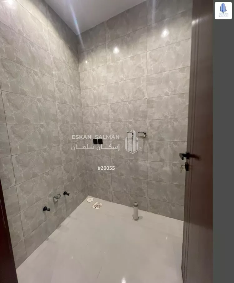 Villa for Sale in Jeddah Al Riyadh 11