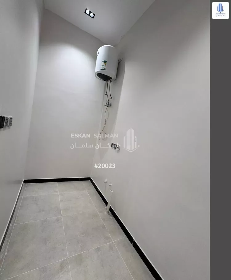 دور للبيع في شارع الرقميه, حي السعادة, مدينة الرياض, منطقة الرياض 9