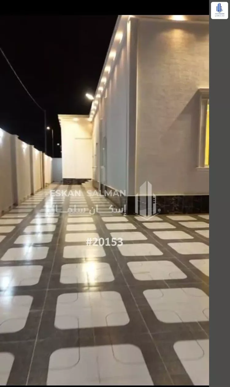 دور للبيع في حي الخزان, مدينة بيشة, منطقة عسير صورة 2