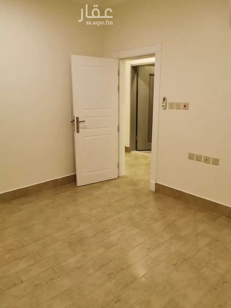 شقة للإيجار في شارع صالح الانصاري, حي الروضة, مدينة الرياض, منطقة الرياض صورة 5