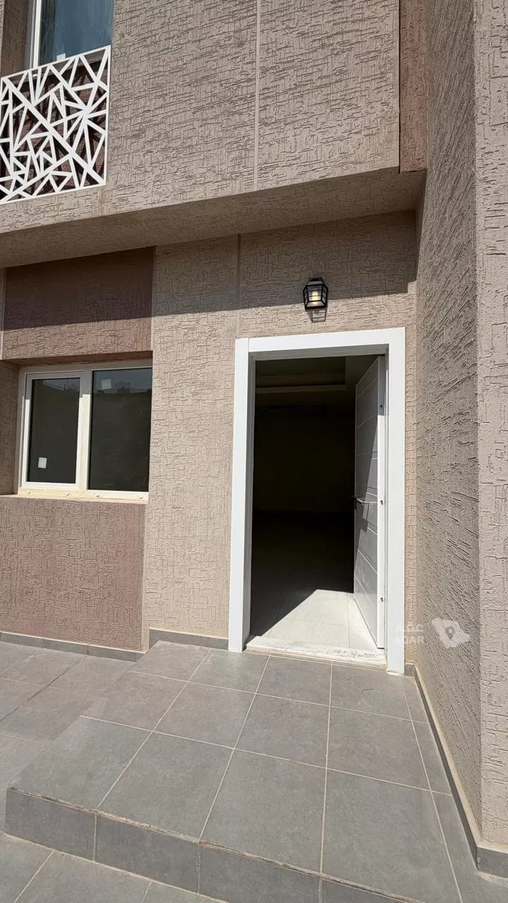 Villa for Rent in Riyadh Al Arid 9