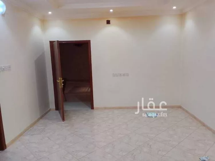 فيلا للبيع في شارع الشيخ عبدالله عبدالعزيز الخضيري, حي السويدي الغربي, مدينة الرياض, منطقة الرياض صورة 3