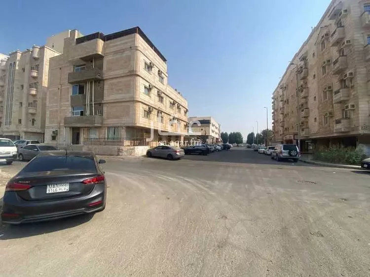عمارة للبيع في شارع سرتي, حي العزيزية, مدينة جدة, منطقة مكة المكرمة صورة 3