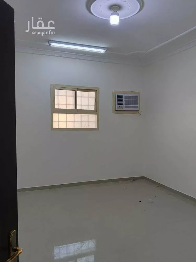 دور للإيجار في شارع الحاجر ، حي عريض ، الرياض ، منطقة الرياض صورة 2