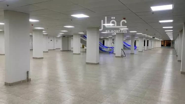 محل للإيجار في شارع محمد بن عتبة اللهبي, حي جبل أحد, مدينة المدينة المنورة, منطقة المدينة المنورة صورة 2