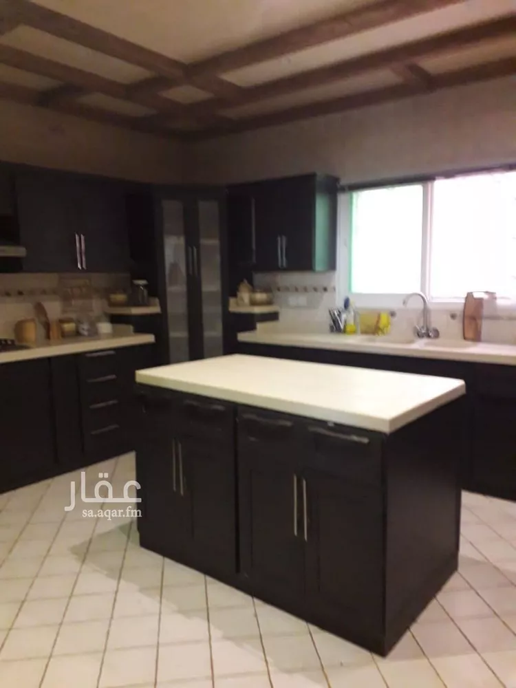 فيلا للبيع في شارع القلعة, حي الربيع, مدينة الرياض, منطقة الرياض صورة 4