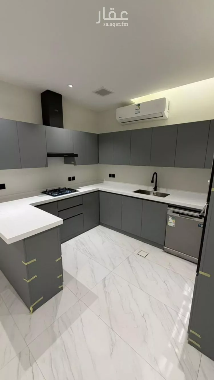 Floor for Rent in Riyadh Al Arid صورة 3