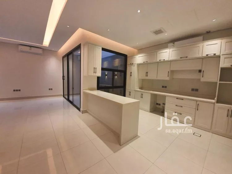 دور للبيع في شارع إسماعيل المأموني, حي العليا, مدينة الرياض, منطقة الرياض صورة 3
