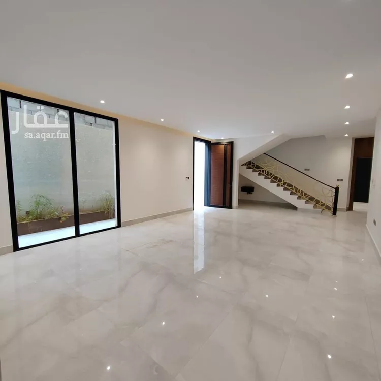 فيلا للإيجار في شارع محمد بن أحمد الدمنهوري, حي النرجس, مدينة الرياض, منطقة الرياض صورة 2