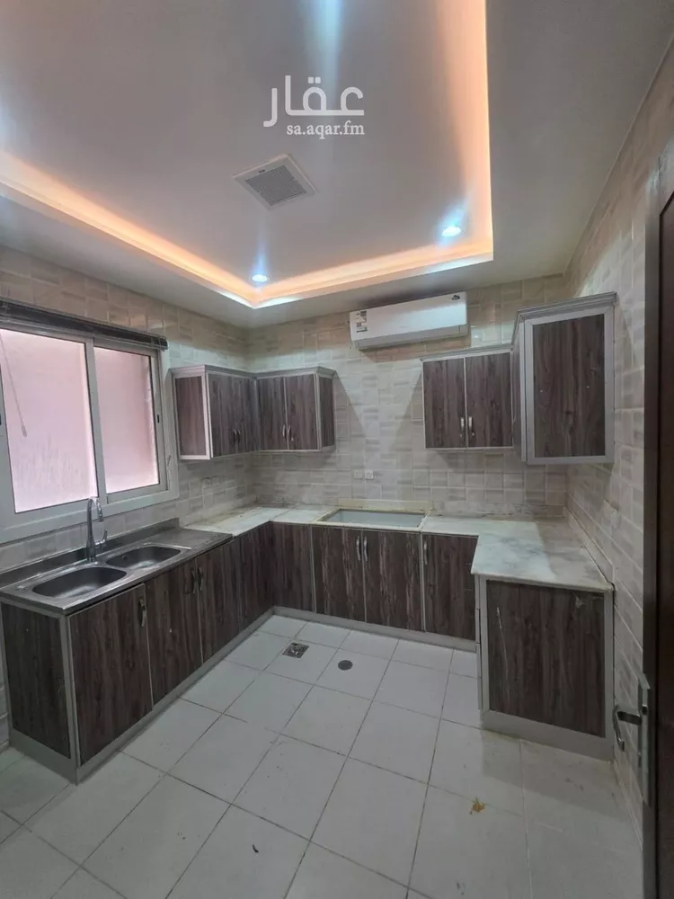 شقة للإيجار في شارع عبدالله بن مالك, حي القيروان, مدينة الرياض, منطقة الرياض صورة 3