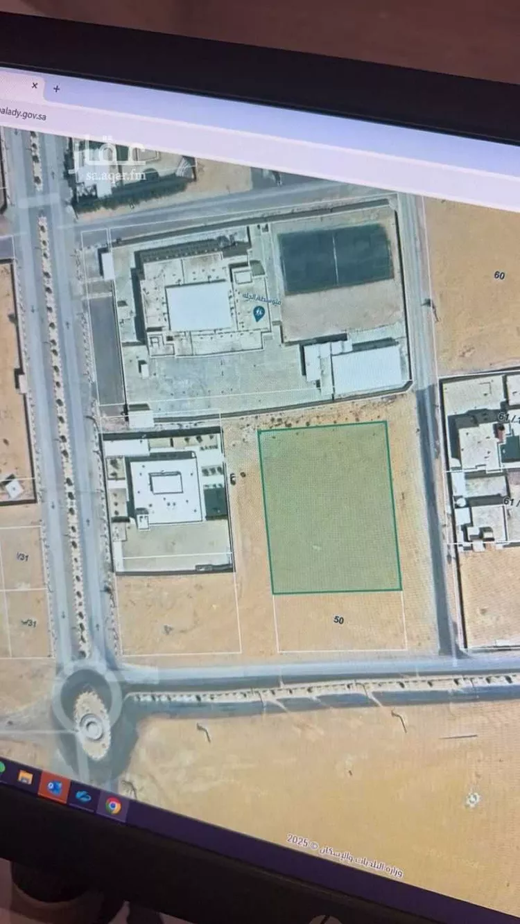 أرض للبيع في شارع عبدالحارث ابن زيد الضبي ، الجلة الجنوبي ، القويعية