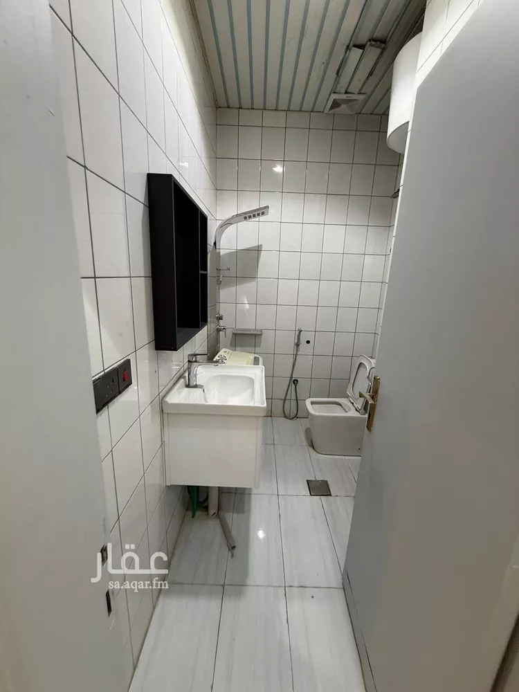 شقة للإيجار في شارع التخصصي الفرعي, حي المحمدية, مدينة الرياض, منطقة الرياض صورة 4