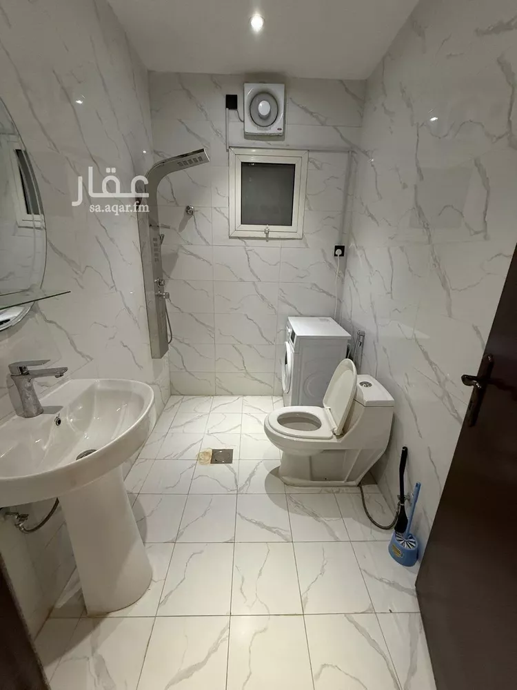شقة للإيجار في شارع جبل الزيتون, حي النخيل, مدينة الرياض, منطقة الرياض صورة 5