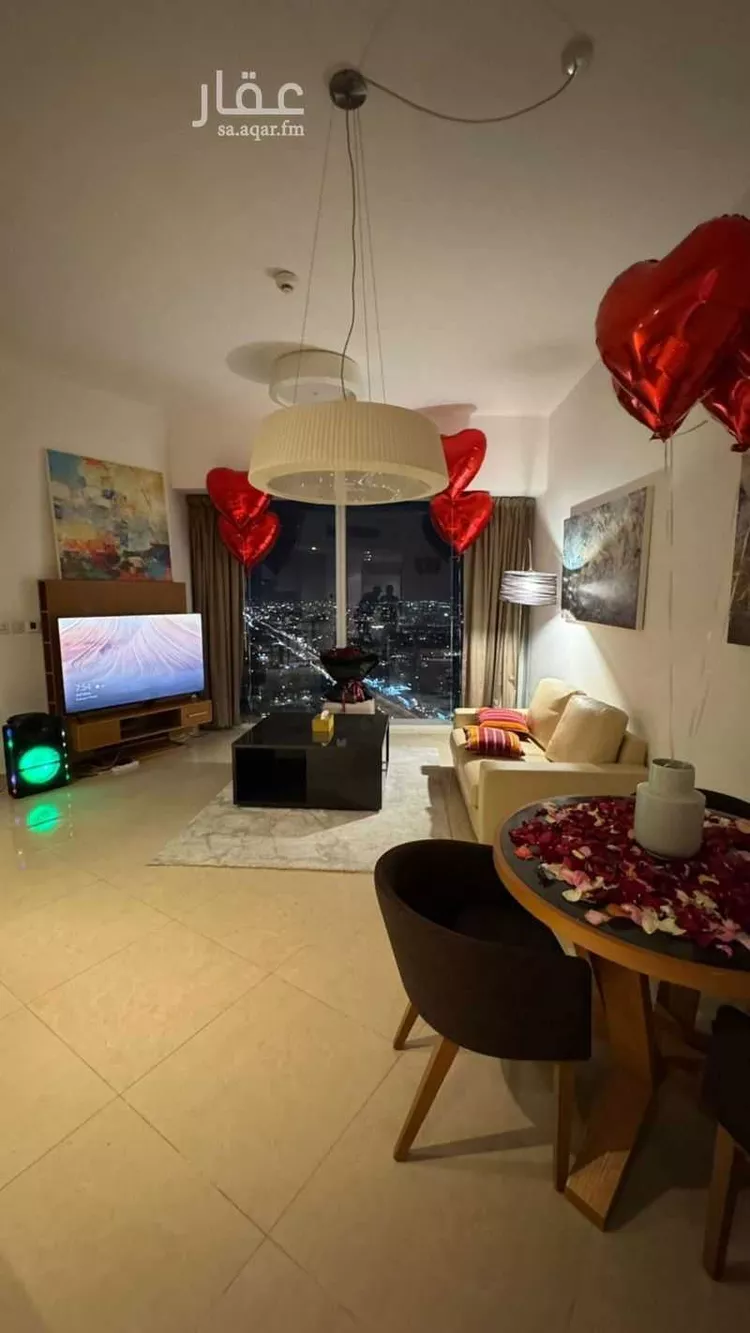 شقة مفروشة للحجز في طريق الملك فهد الفرعي ، حي العقيق ، الرياض ، منطقة الرياض صورة 3