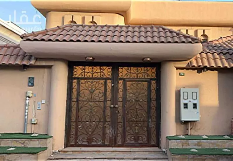 فيلا للبيع في شارع أحمد بن عثمان, حي العريجاء الغربي, مدينة الرياض, منطقة الرياض