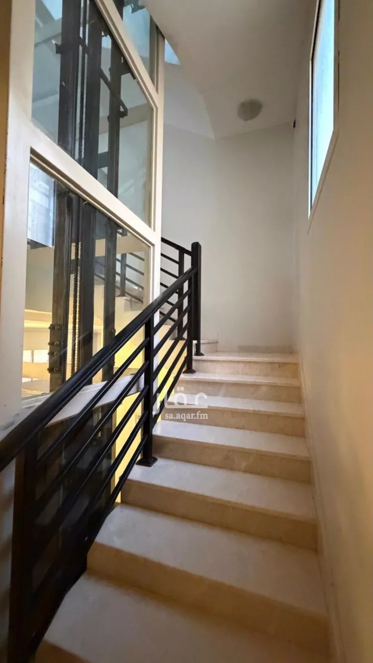 Villa for Sale in Riyadh Al Yasmin 18