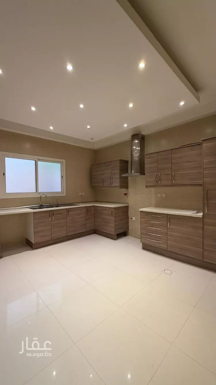 Villa for Sale in Riyadh Al Yasmin 17