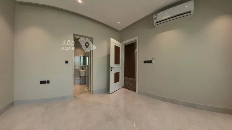شقة للبيع في شارع القرية العليا, حي الحمراء, مدينة الخبر, المنطقة الشرقية 8