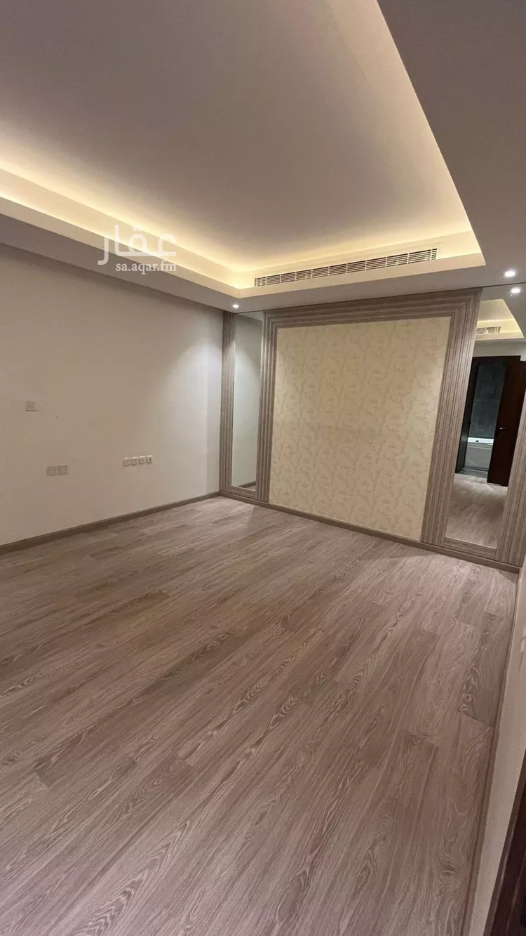 فيلا للبيع في شارع القصر, حي العارض, مدينة الرياض, منطقة الرياض 15