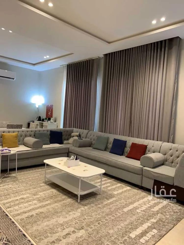 شقة للبيع في شارع ام الهوشان, حي الحمراء, مدينة الخبر, المنطقة الشرقية 8