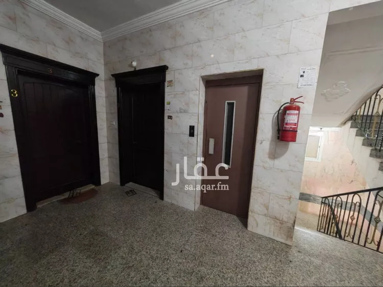 شقة للبيع في شارع ابن صاحب الجواهر, حي الصفاء, مدينة جدة, منطقة مكة المكرمة