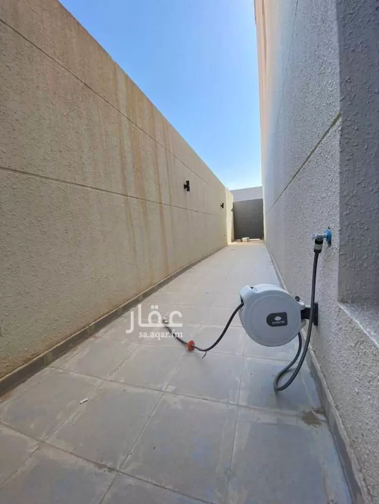 شقة للبيع في شارع وادي الشاطئ, حي القادسية, مدينة الرياض, منطقة الرياض 16