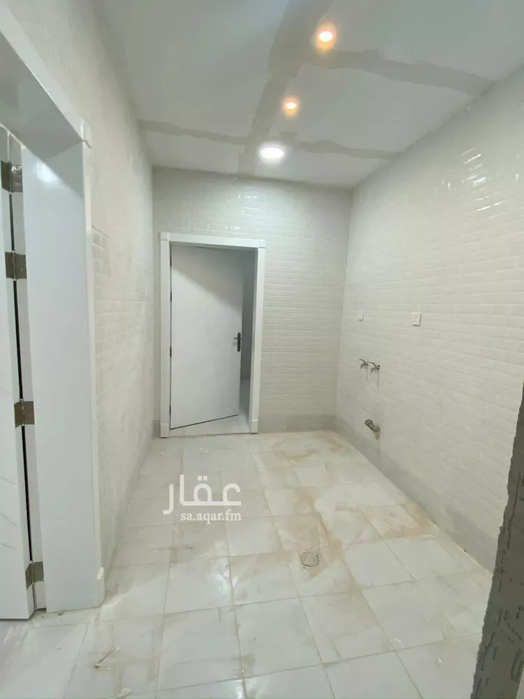 فيلا للبيع في شارع رملة بنت الحارث, حي الأمانة, مدينة الدمام, المنطقة الشرقية صورة 5