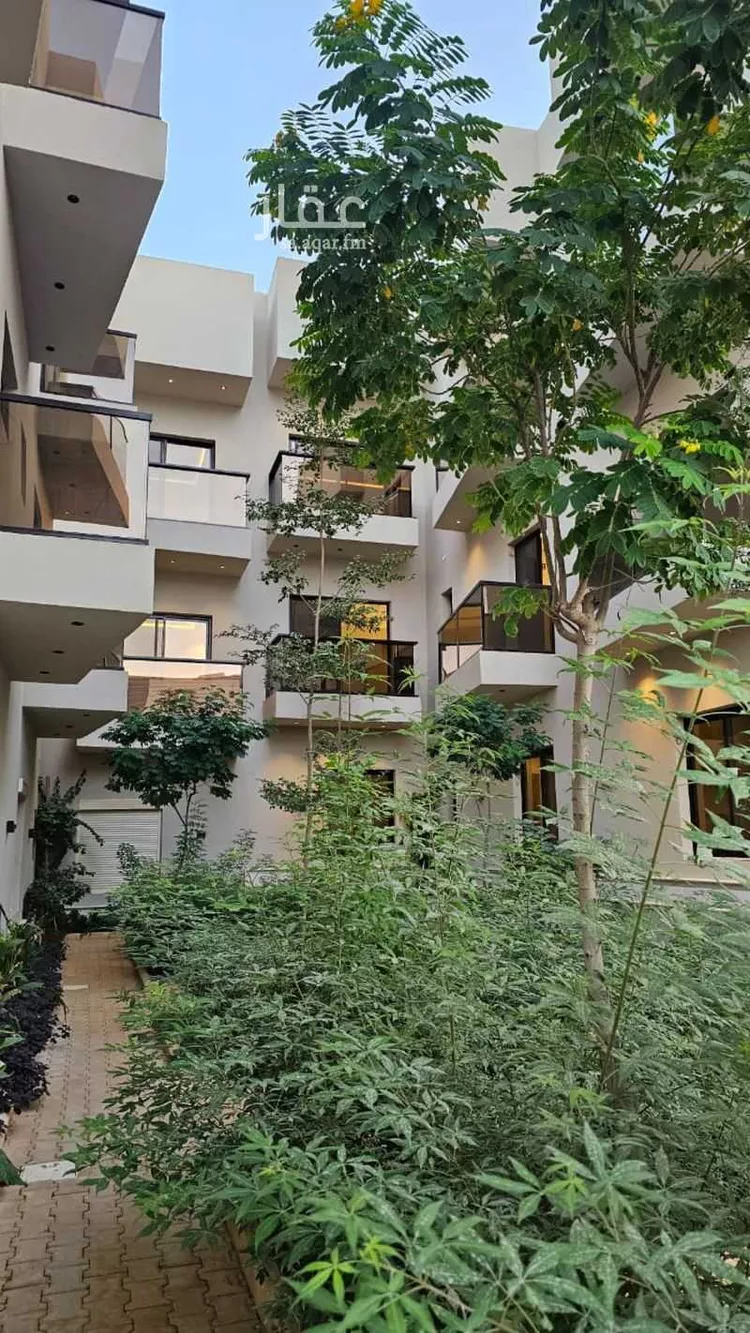 Apartment for Sale in Riyadh Dhahrat Laban